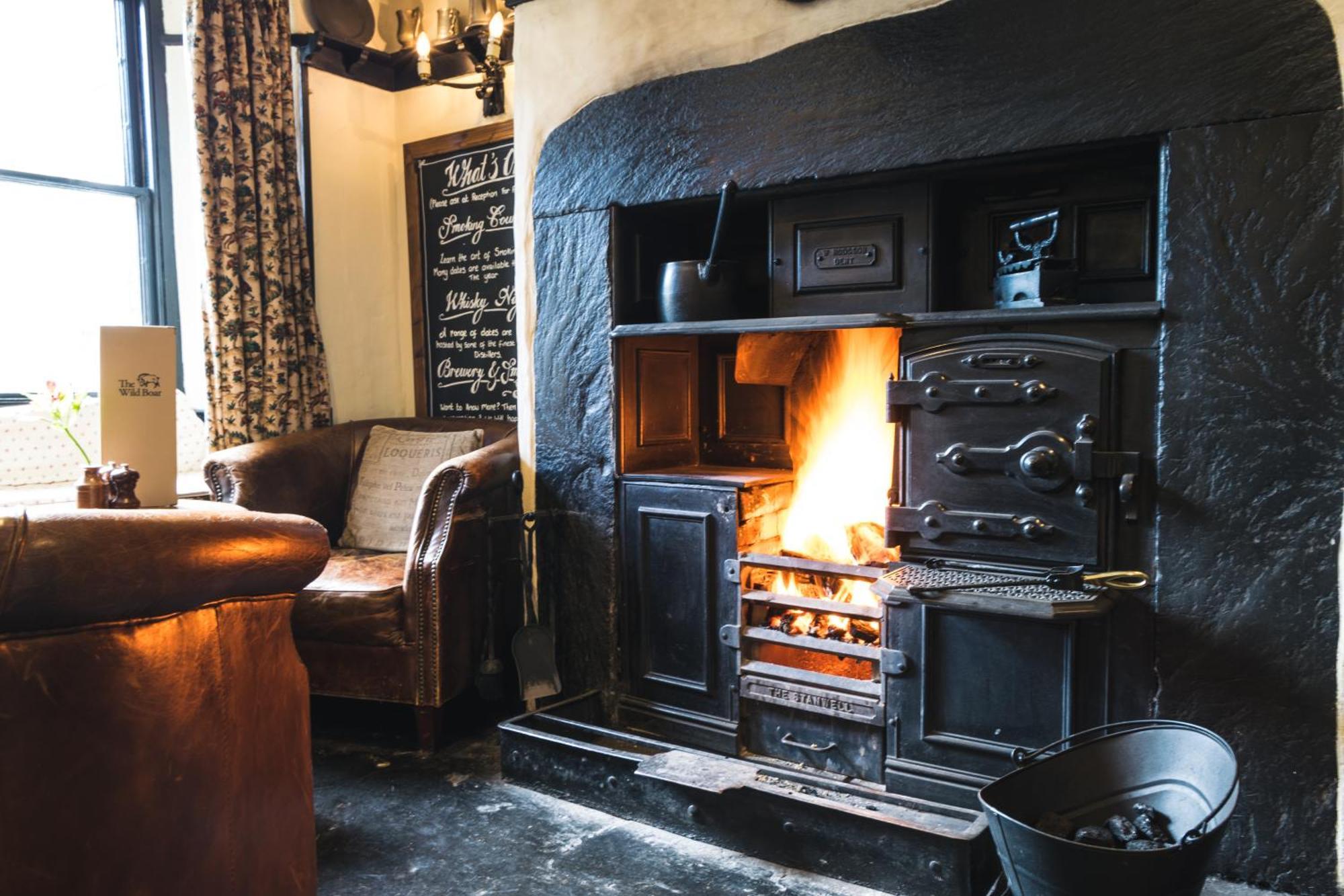 Hotel Wild Boar Estate à Bowness-on-Windermere Extérieur photo