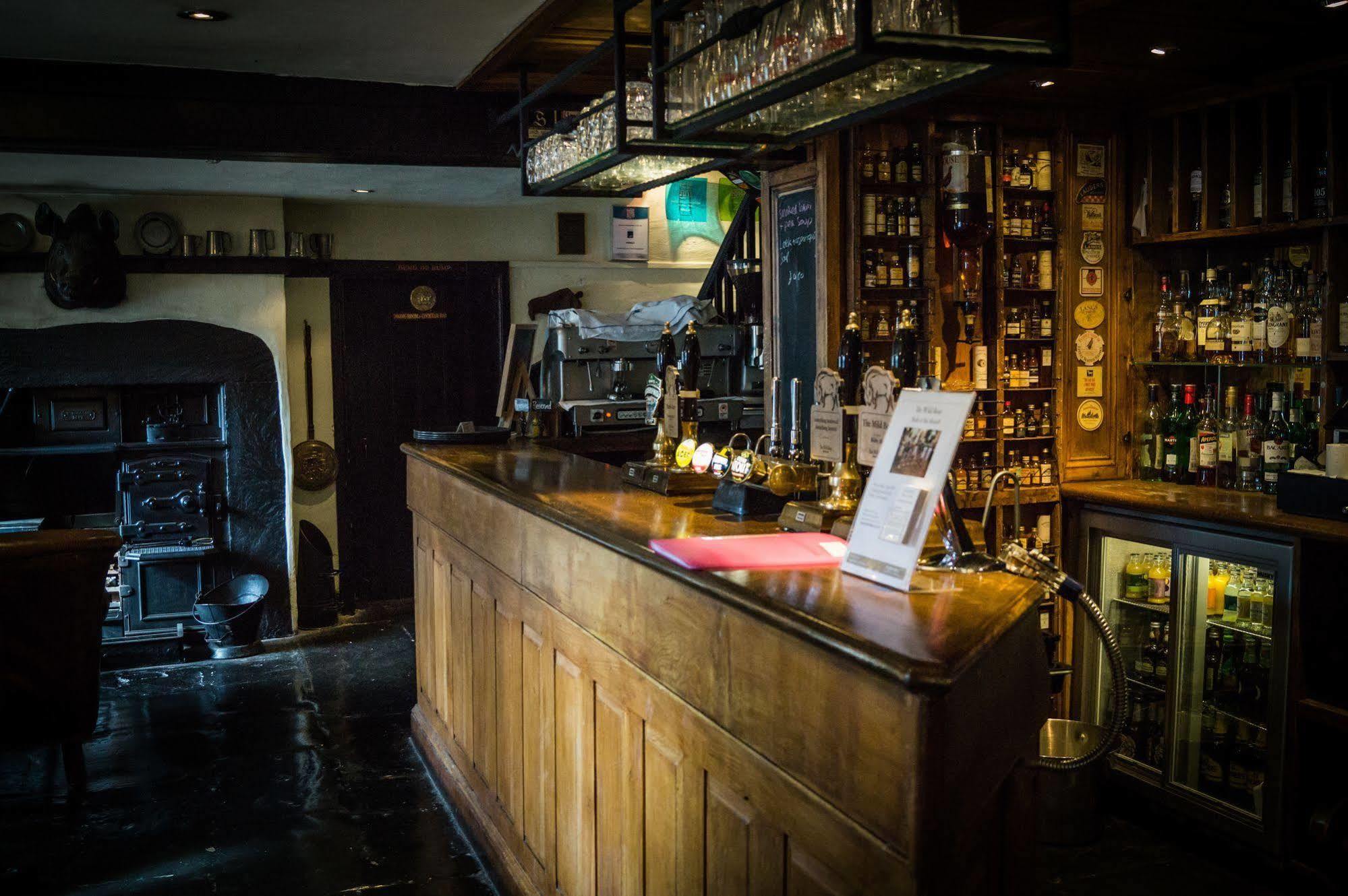 Hotel Wild Boar Estate à Bowness-on-Windermere Extérieur photo